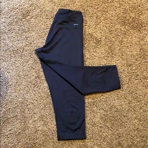 Adidas climalite capri leggings